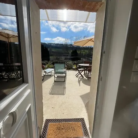 Le Valmontais - Draps Et Serviettes Sur Demande